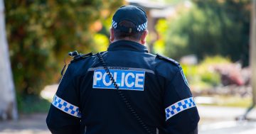 NSW is 'actively poaching' Canberra's police officers, union says