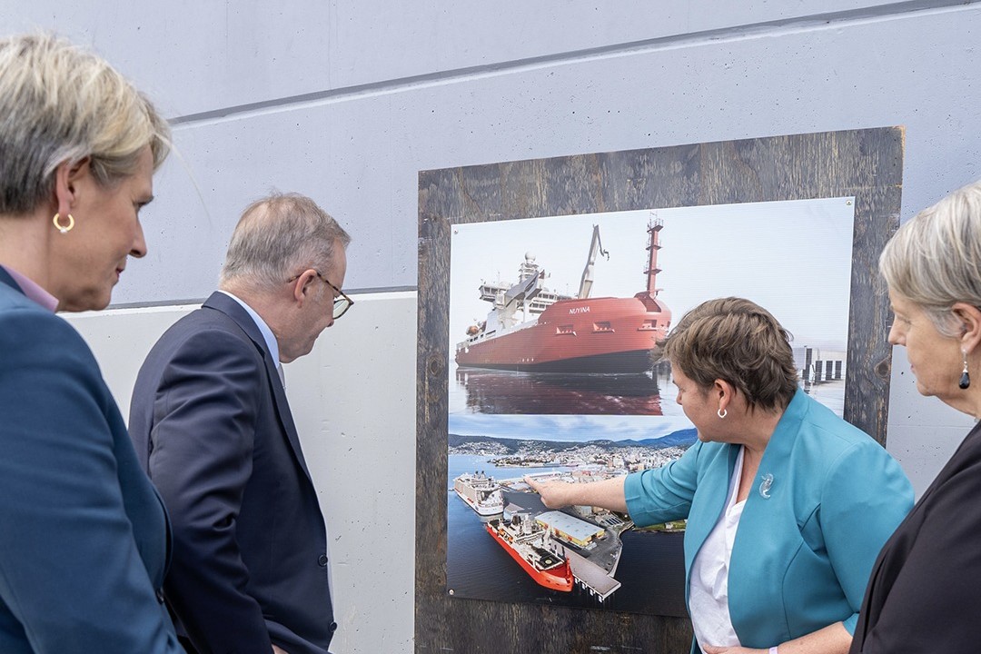 Anthony Albanese and Tanya Plibersek being shown an image of the RSV Nuyina.