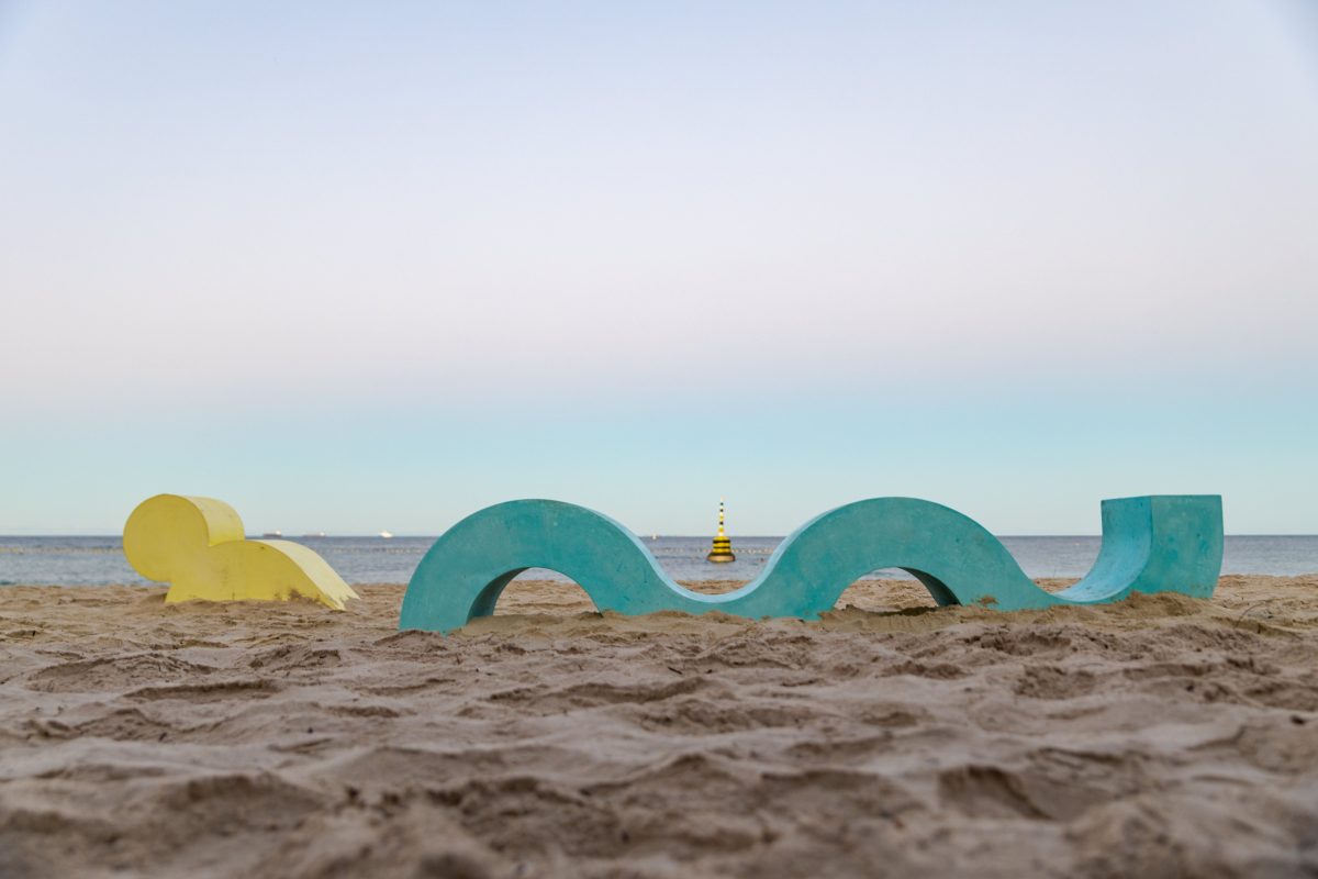 seaside sculpture