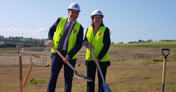 MPs break ground on milestone stage in delivering new Shellharbour Hospital