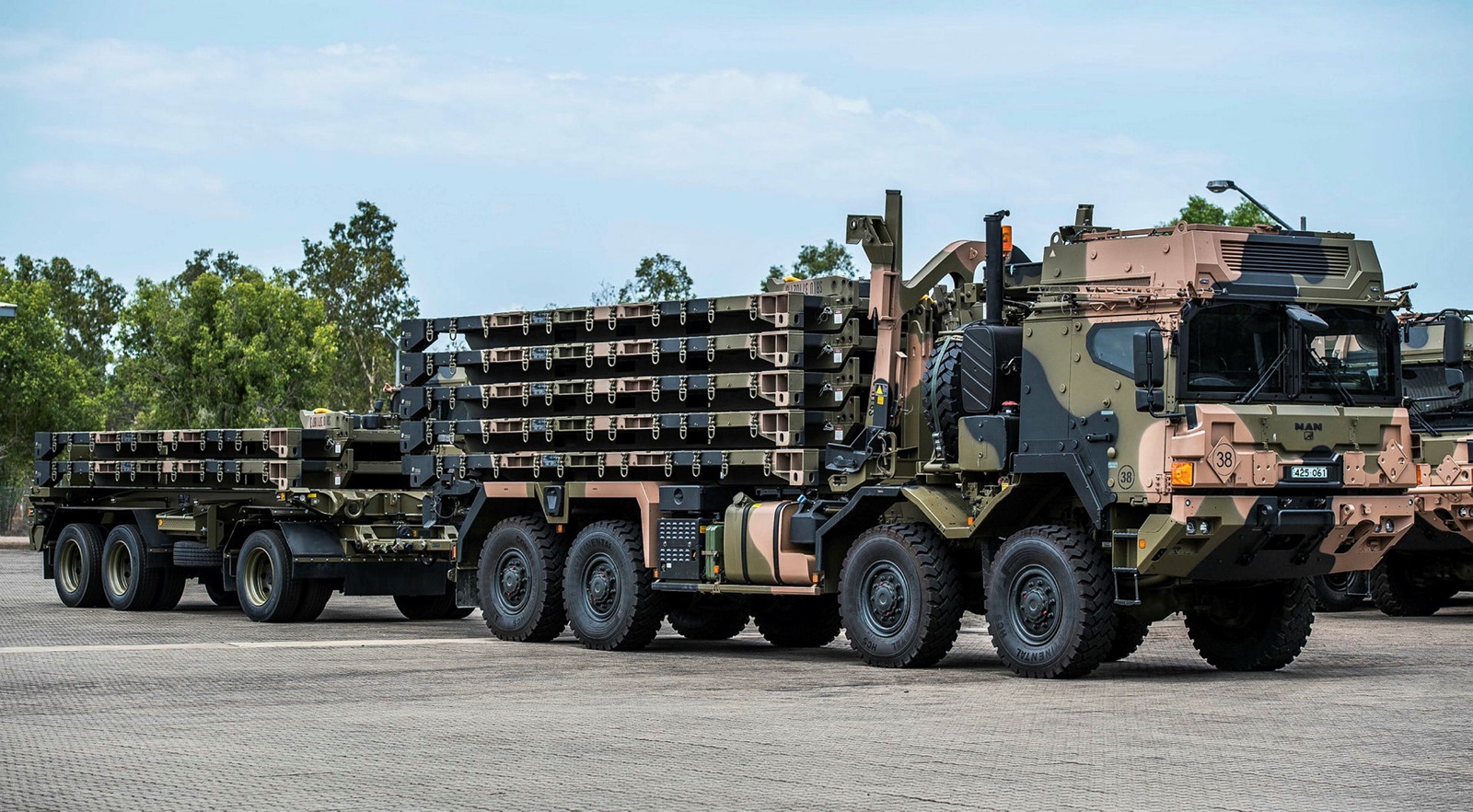 Army HX 77 truck