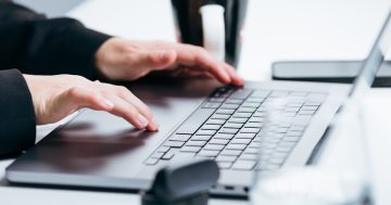 UNSW Canberra finds past failures with technology tempers public servants' use of AI