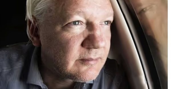 The Most Dangerous Man in the World: Julian Assange and His Secret White House Deal for Freedom
