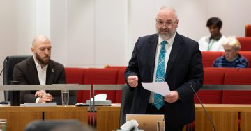 Canberrans with dementia could 'suffer intolerably' under voluntary-assisted dying 'catch-22'