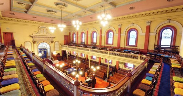 Premier pledges further support for Melbourne's Jewish community following synagogue arson attack