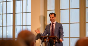 New Labor leader prepares to steer the party out of its long Winter