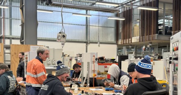 South Australia closer to wide-ranging reforms aimed at rebuilding TAFE system
