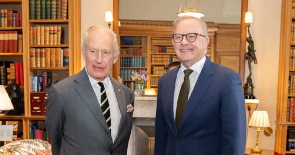 Albo looming large on world stage, but no more talk of republic while he's PM