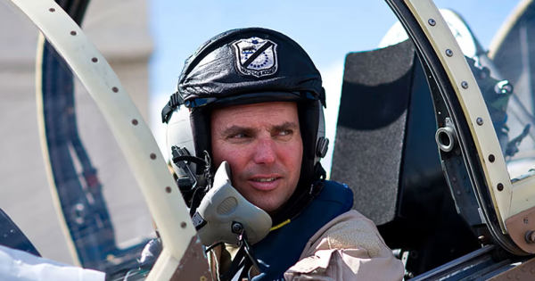 Extradition of Australian pilot held without charge to be heard in Federal Court