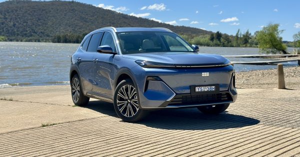 If you wanted more proof the Chinese are shaking up Australia's car industry - this new 'Super Hybrid' SUV is it