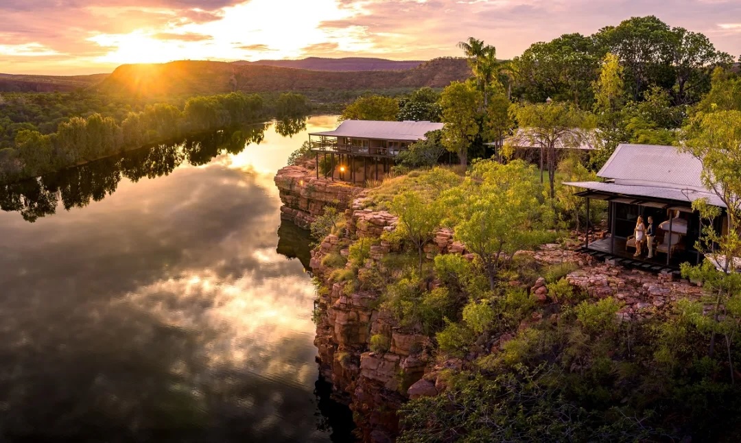 outback holiday cabins on a hilltop