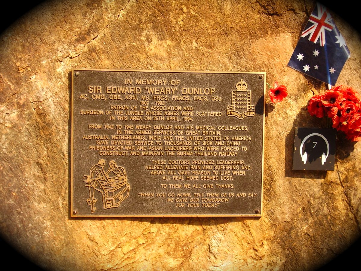 WWII plaque honouring Australian POW