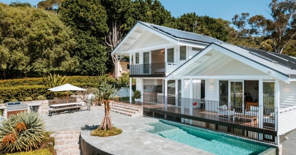 Master-built Kiama wonder hits the market for the first time