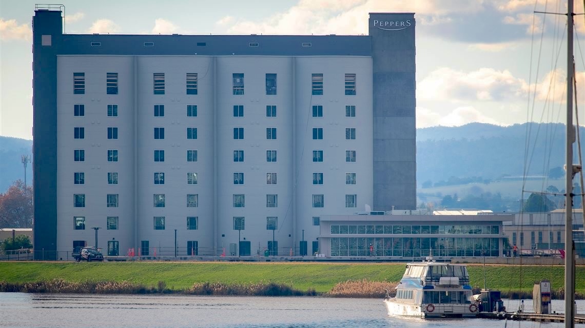 riverside hotel in a city